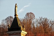 85 Statua della Madonna sul campaniletto del Santuario